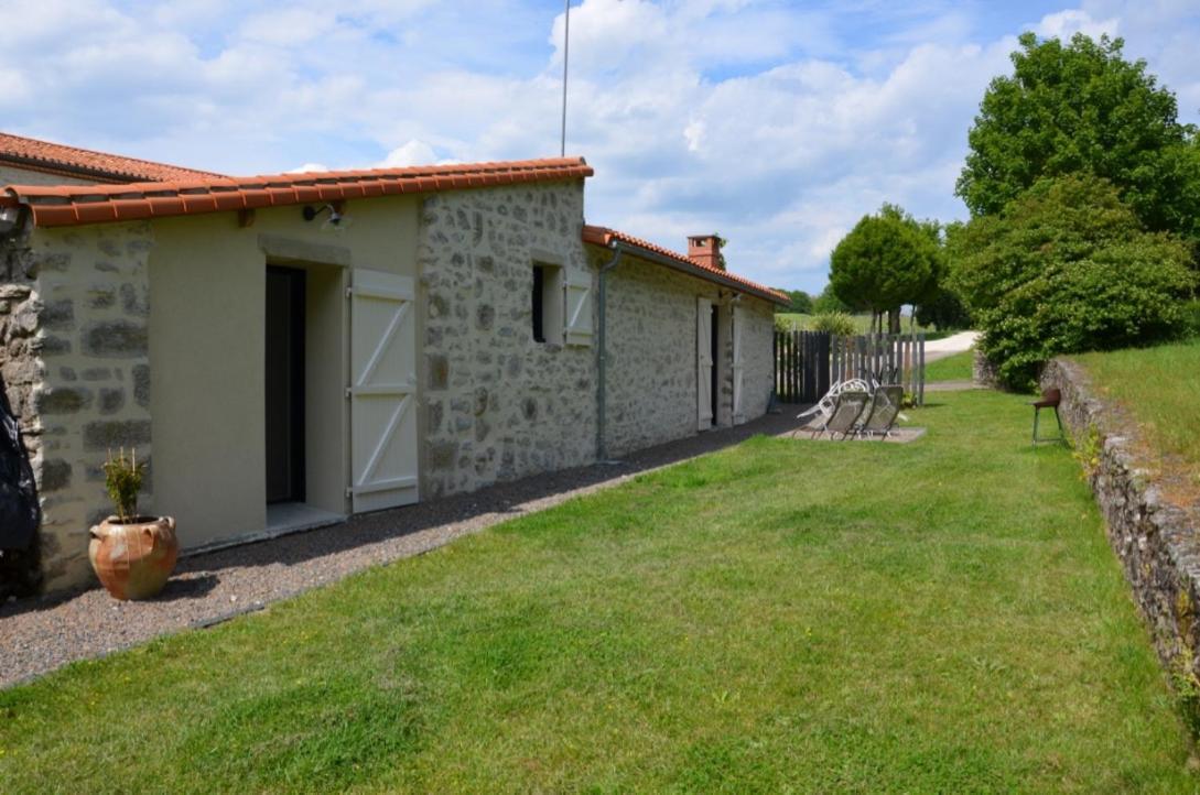 Villa La Remise 4 étoiles Saint-Hilaire-de-Mortagne Esterno foto